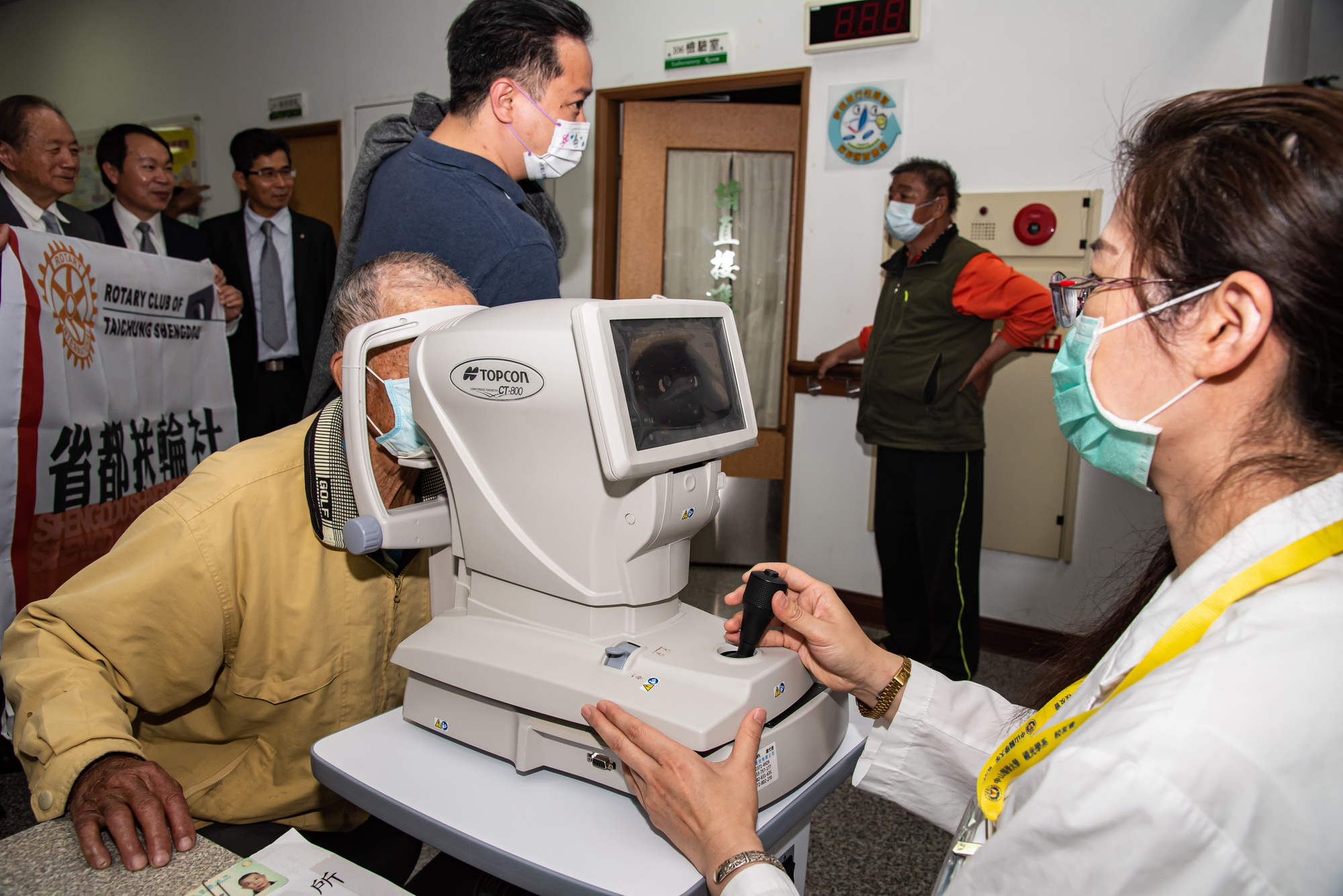 國際扶輪基金會捐贈眼科醫療儀器　提升偏鄉醫療眼科服務