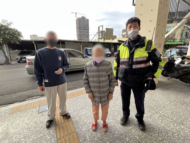 7旬嬤欲去找換帖姊妹　幸身上這個讓警及時攔截