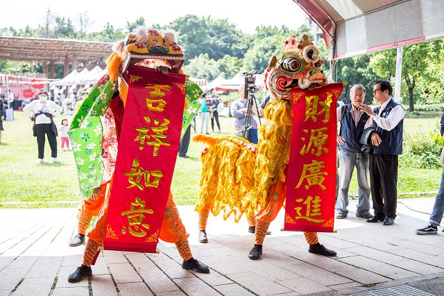 臺北客家萌虎鬧花　春慶祈福拜新丁