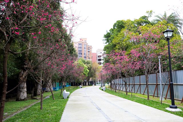 懷舊鐵道三張犁支線重現中山公園風貌