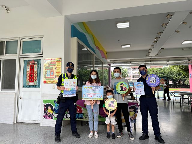 校園快打站防疫情　警來青春犯罪預防宣導